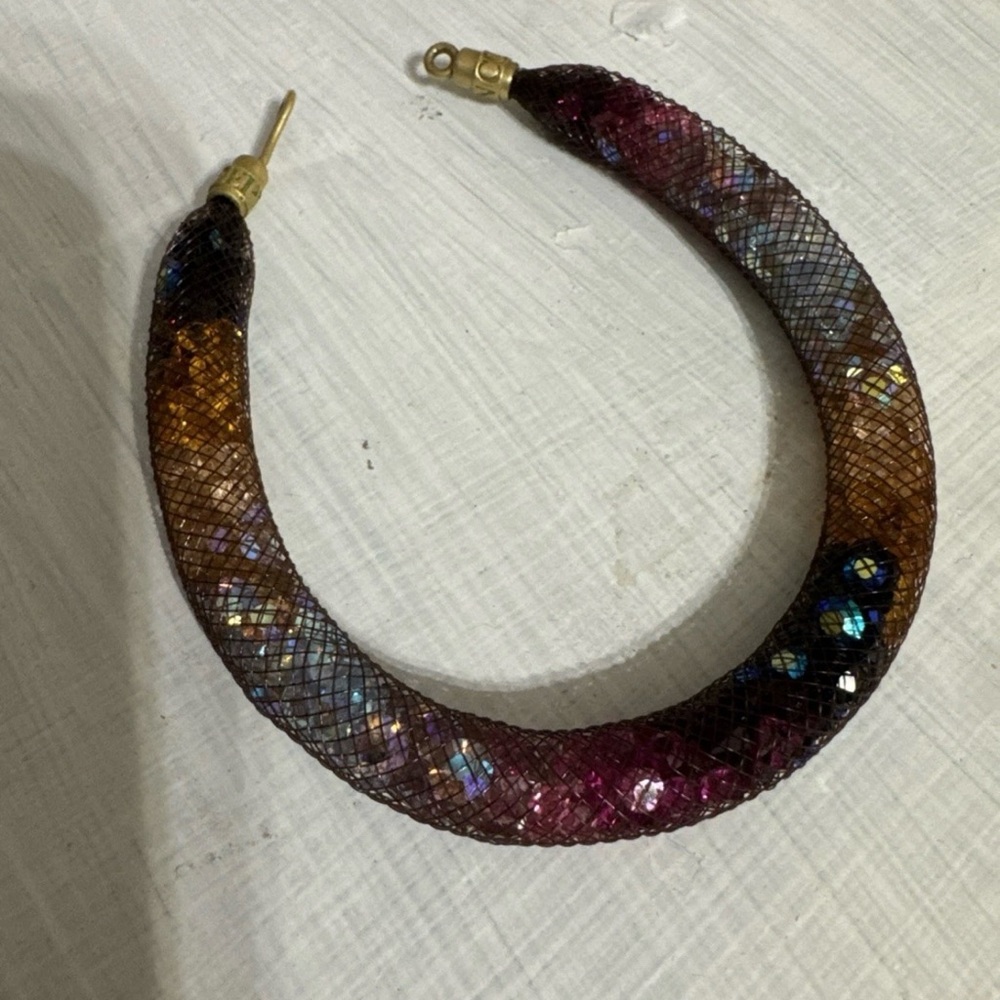 NWOT Peppercotton Swarovski Crystal Rainbow Bracelet NWOT - Picture 4 of 7